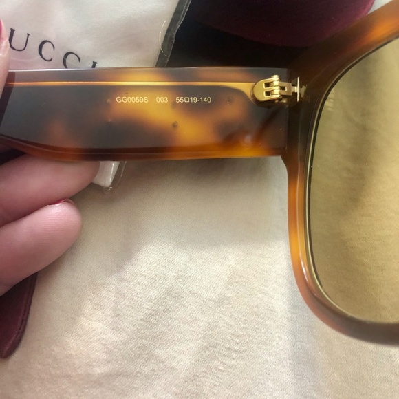 NWT~GUCCI~GG0059S 55MM Red Multi Square Sunglasses